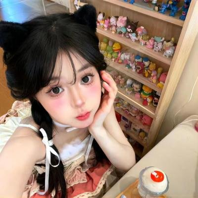 诱饵海报